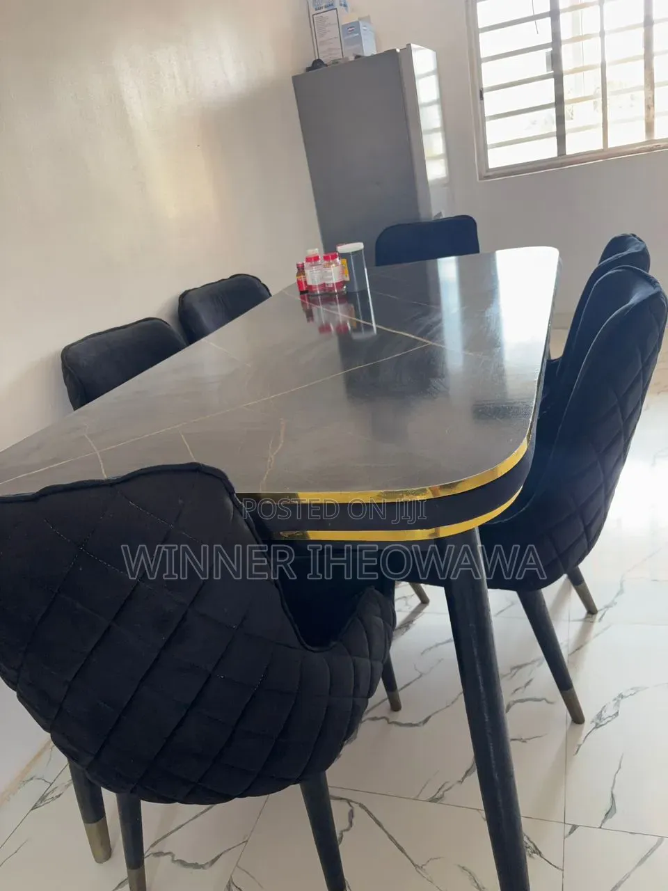 Dinning Table