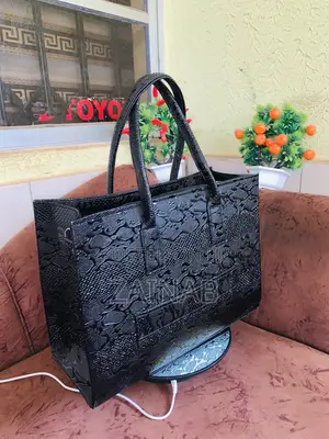 Multipurpose Tote Bag