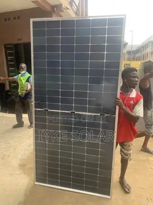 650watts 48v Jinko Solar Panel