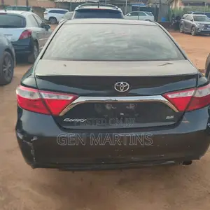 Toyota Camry 2016 Black