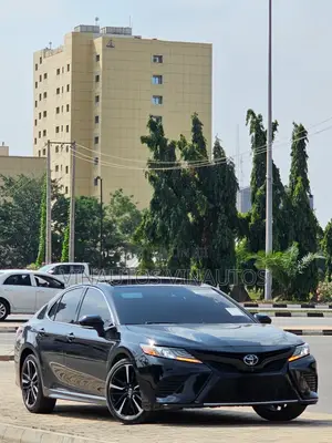Toyota Camry 2018 Black