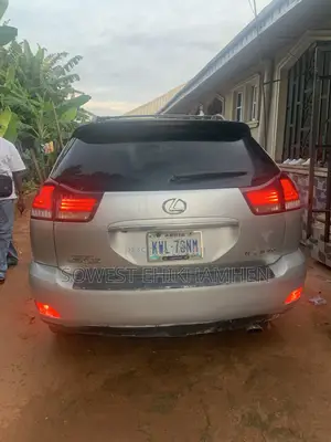 Toyota Camry 2010 Gray