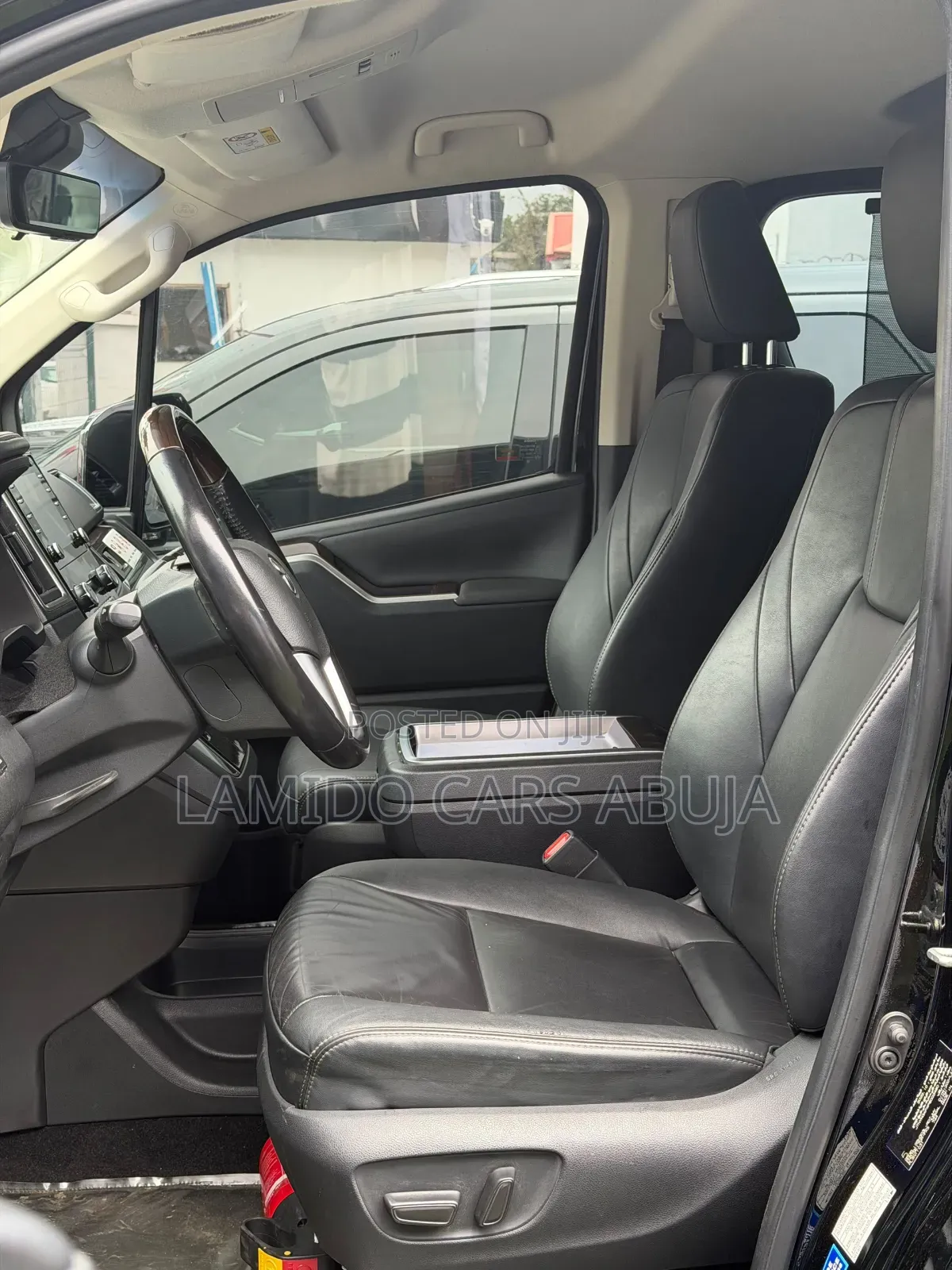 Toyota Granvia 2023 Black