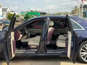 Rolls-Royce Ghost Base EWB 2020