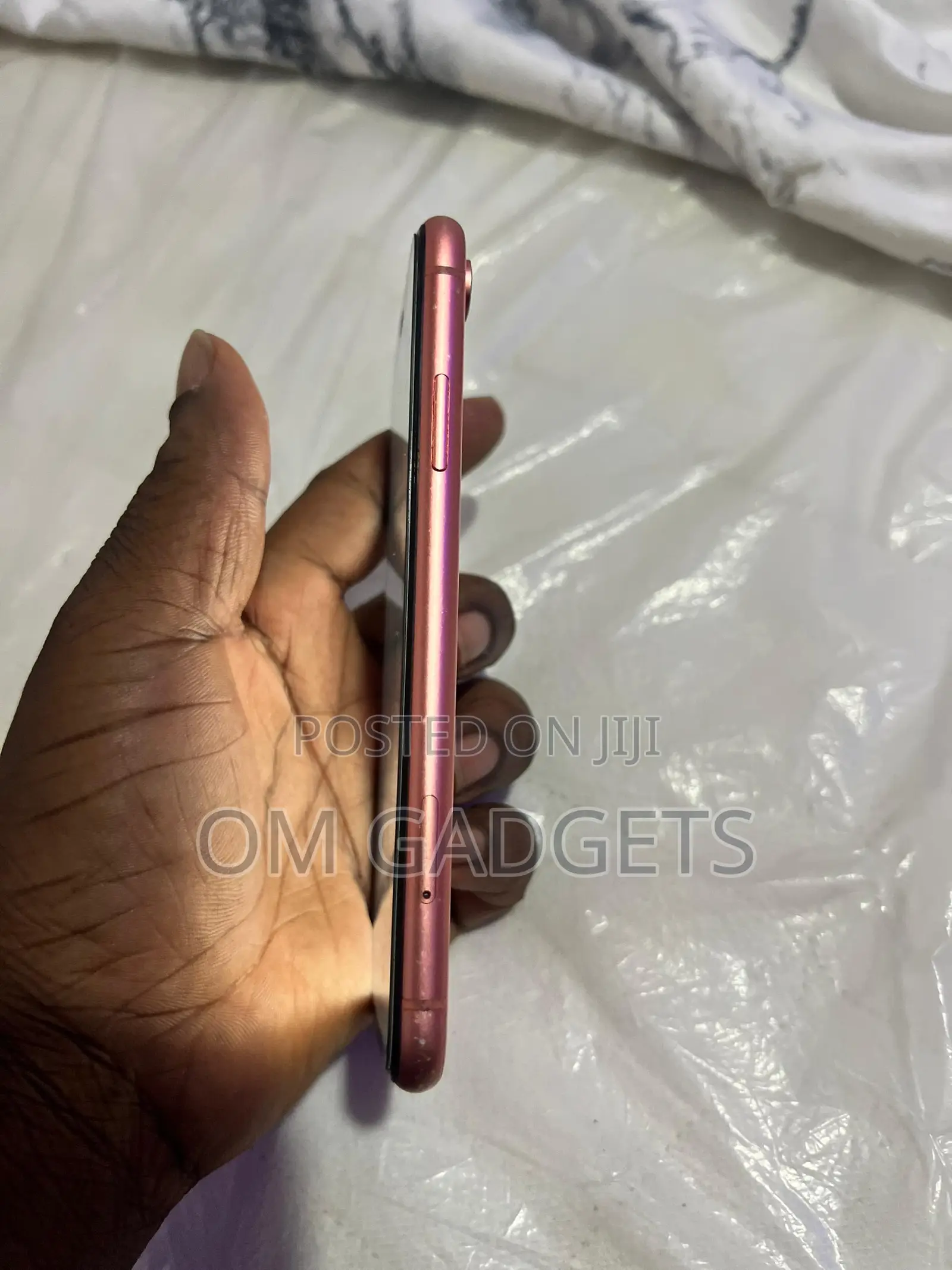 Apple iPhone XR 64 GB Red