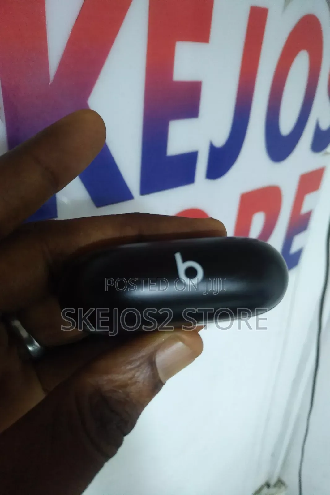 Beats Solo Buds