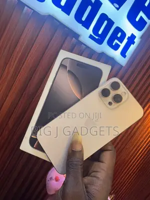 Apple iPhone 16 Pro Max 256 GB Gold
