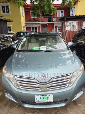 Toyota Venza 2010 Green