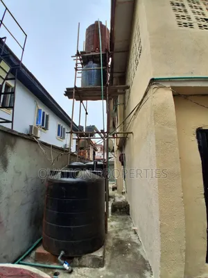 3bdrm Block of Flats in Ago Palace for sale