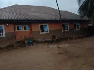 4bdrm Bungalow in Agbara-Igbesan for sale
