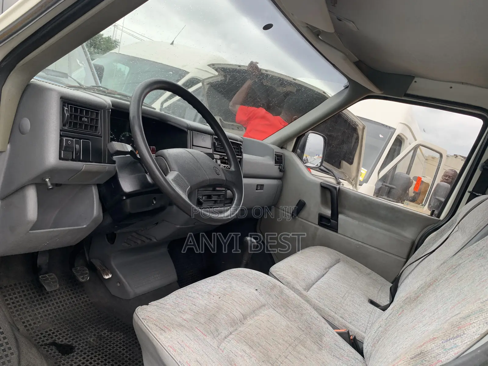 Volkswagen Transporter 2005 White