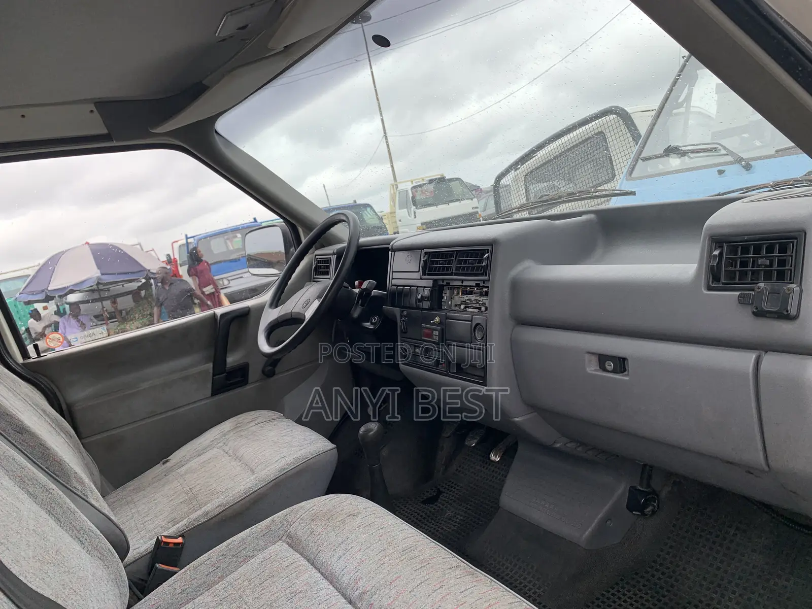 Volkswagen Transporter 2005 White