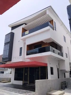6bdrm House in White Oak Estate, for rent