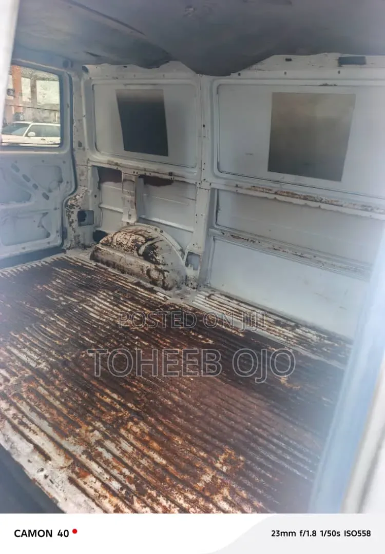 Volkswagen Transporter 1981 White