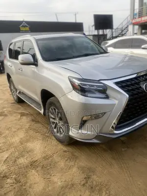 Lexus GX 2012 Silver