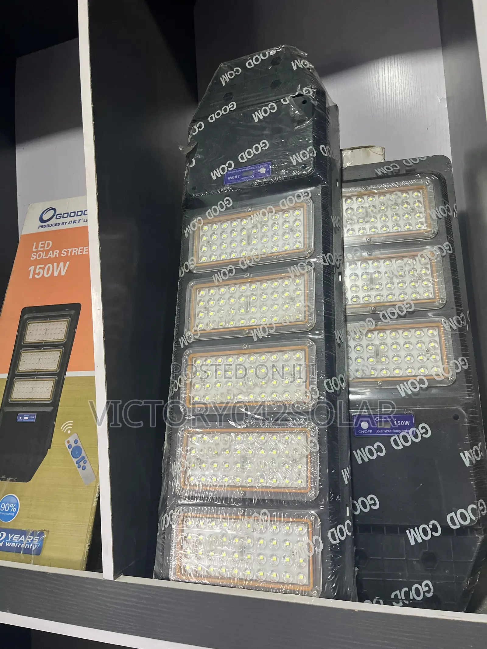 300w, 150w Solar Street Lamp Available Dm