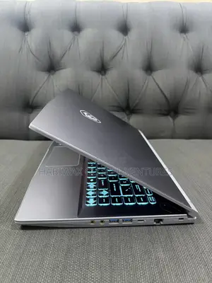 Laptop MSI GF75 Thin 16GB AMD Ryzen 7 SSD 512GB