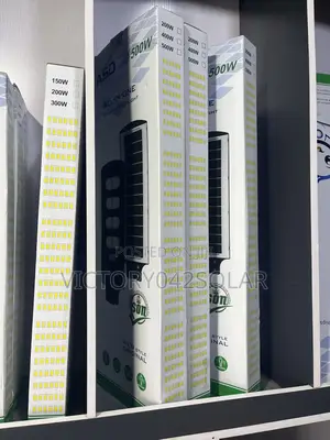 500w Solar Street Light Available Dm