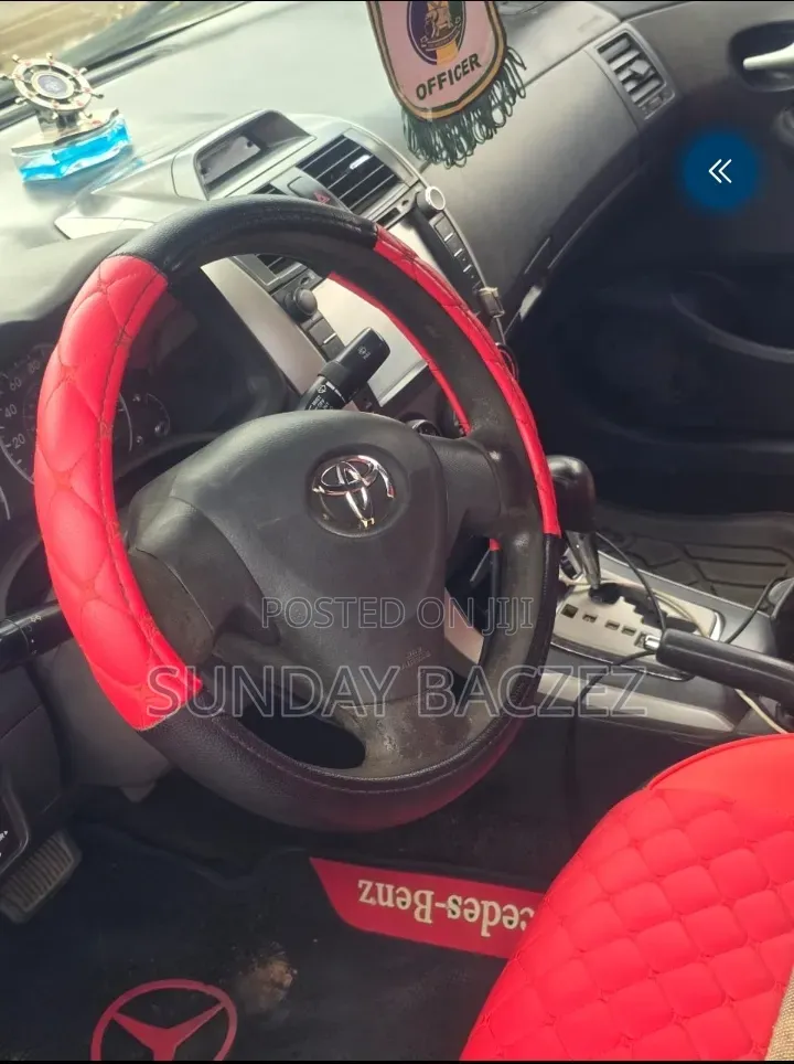 Toyota Corolla 2010 Blue