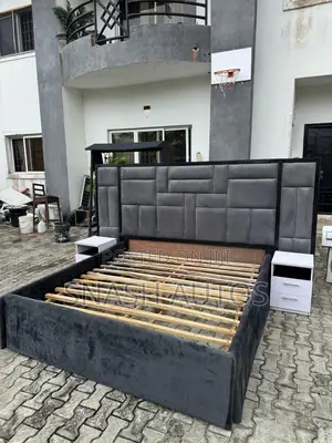 6by6 Bed Frame With 2 Side Drawers