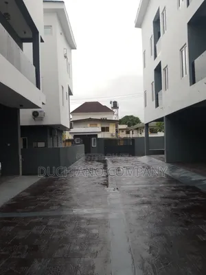 4bdrm Townhouse/Terrace in Adeniyi Jones for sale