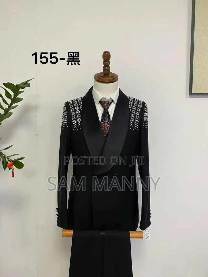 Black Stylish Suit