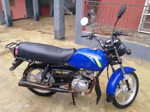 TVS HLX Plus ES 2020 Blue