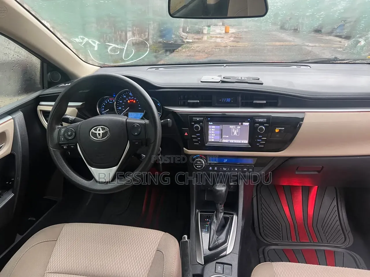 Toyota Corolla 2015 Red