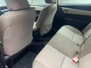Toyota Corolla 2015 Red