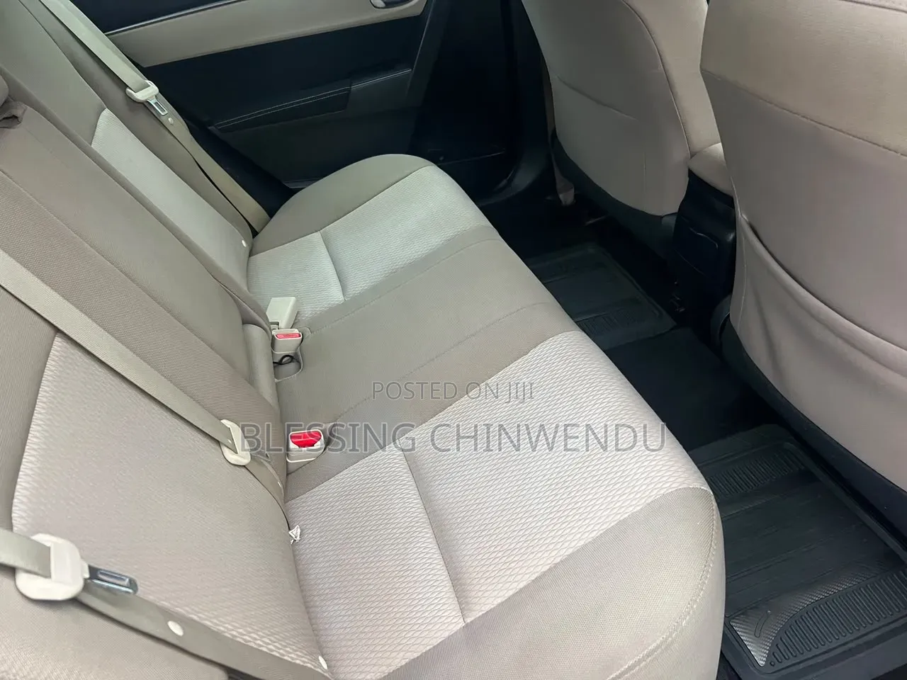 Toyota Corolla 2015 Red