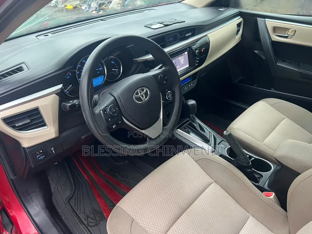 Toyota Corolla 2015 Red