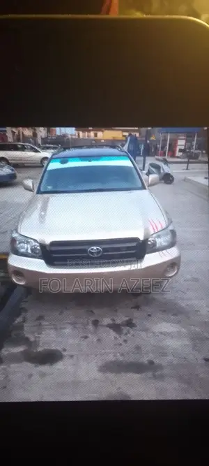 Toyota Highlander V6 2006 Gold