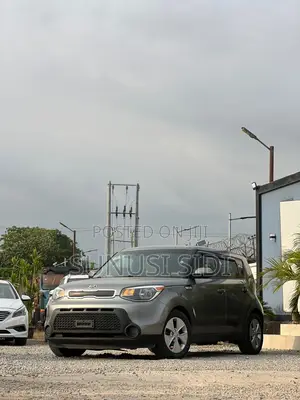 Kia Soul Base Hatchback 2016 Gray