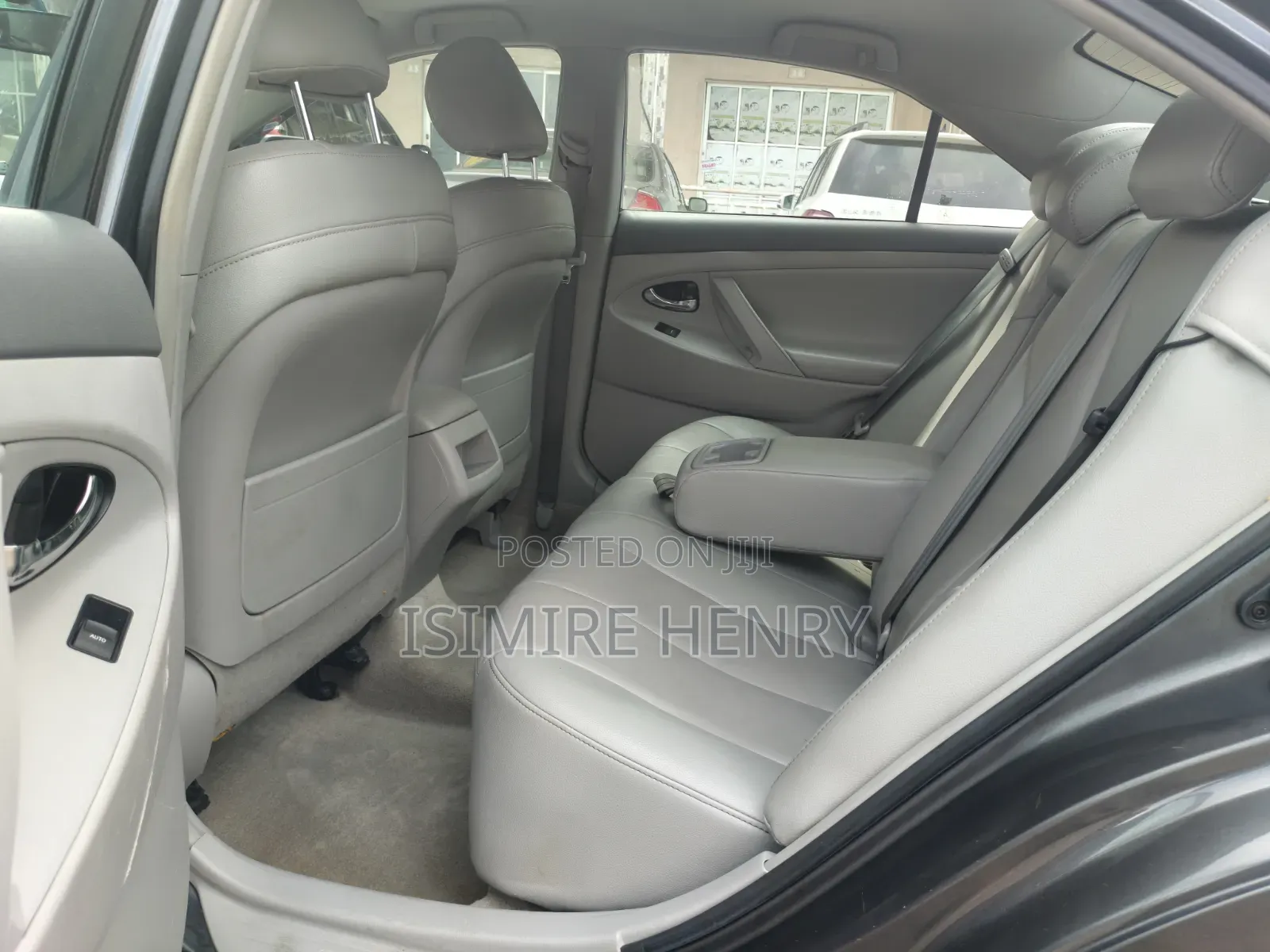Toyota Camry 2010 Gray