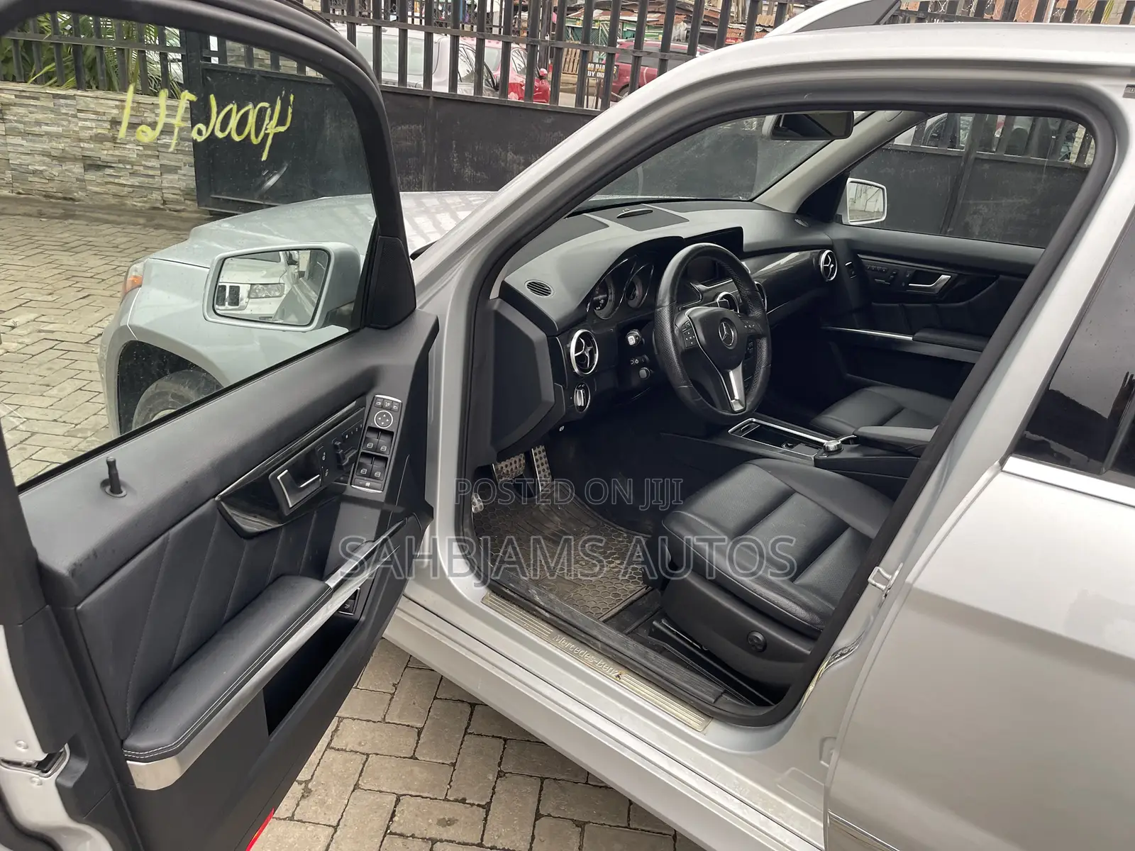 Mercedes-Benz GLK-Class 350 4MATIC 2013 Silver