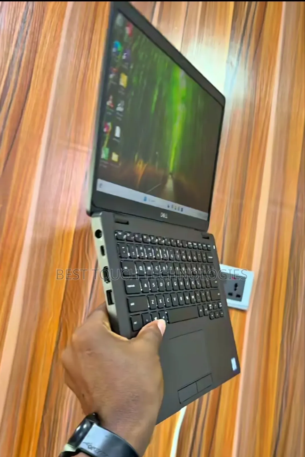 Laptop Dell Latitude 5300 8GB Intel Core i5 SSD 256GB
