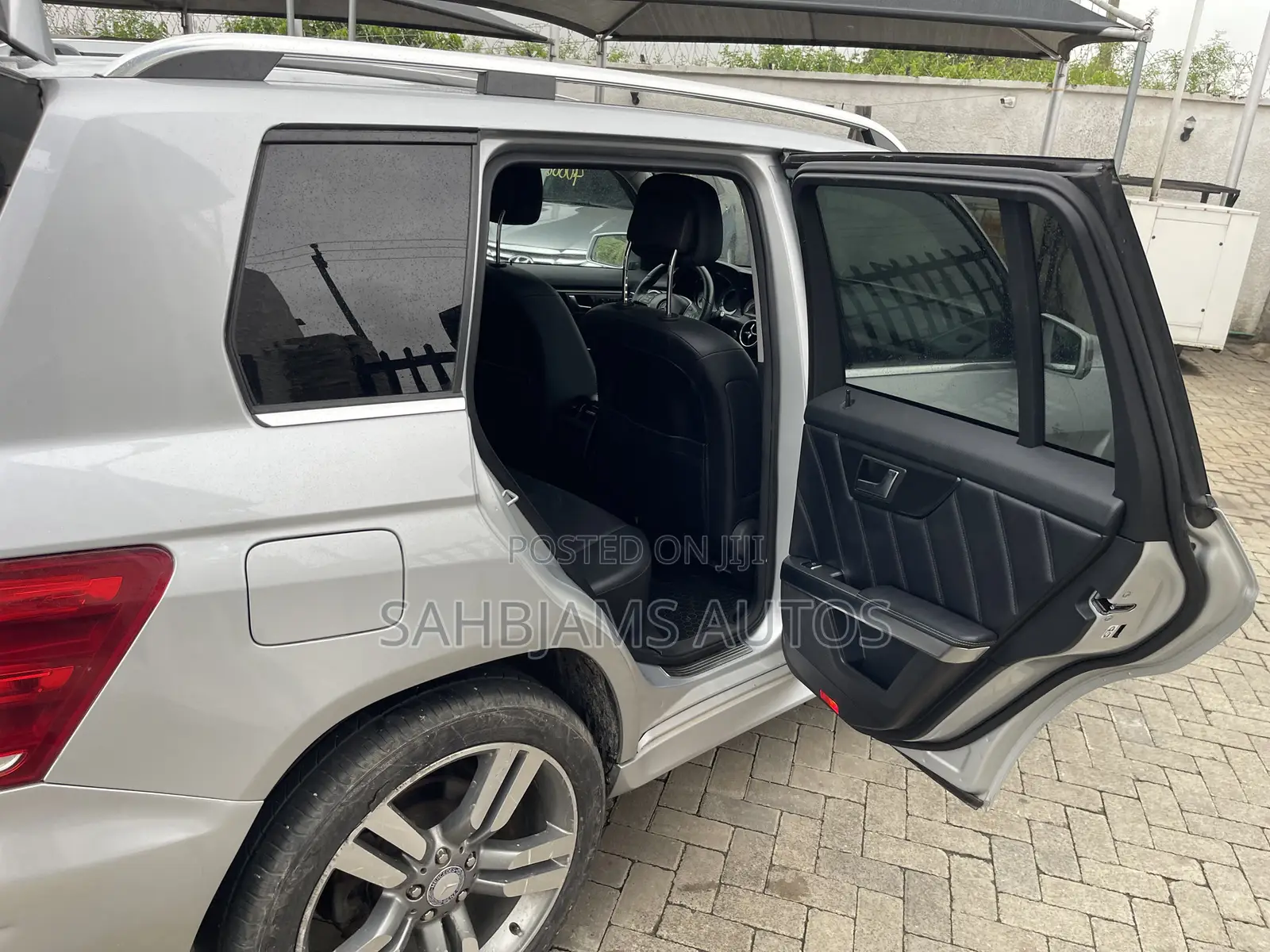 Mercedes-Benz GLK-Class 350 4MATIC 2013 Silver