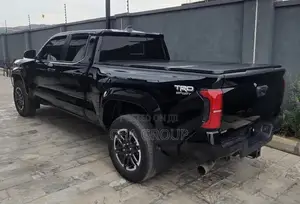 Toyota Tacoma TRD Sport Double Cab 4WD 5.0 ft. SB (Automatic) 2025
