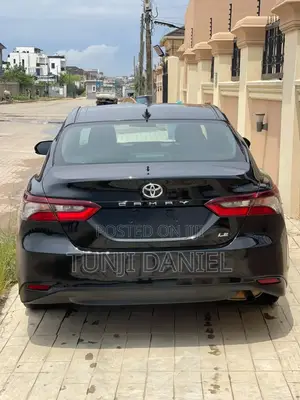 Toyota Camry 2022 Black