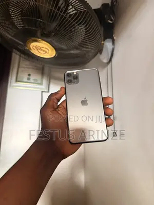 Apple iPhone 11 Pro 64 GB Gray