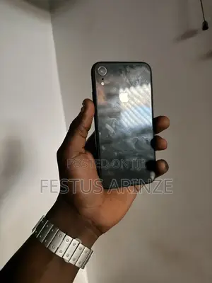 Apple iPhone XR 64 GB Black