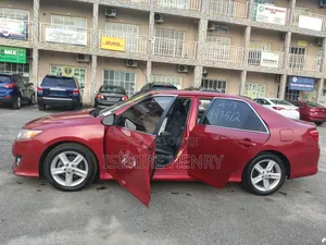 Toyota Camry SE Sport 4dr Sedan (2.5L 4cyl 6A) 2014 Red