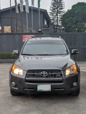 Toyota RAV4 2010 Gray