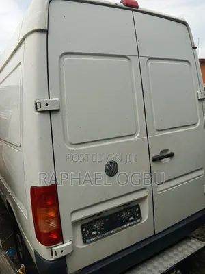 Volkswagen Transporter 2002 White