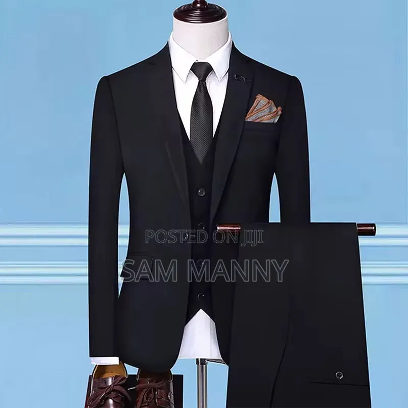 Men Fitted Suitwear