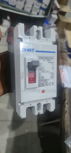 200ah 1000v Chint McCb Dc Breaker