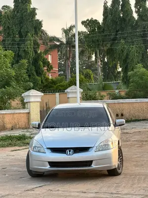 Honda Accord 2003 Silver