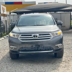 Toyota Highlander 2008 Gray
