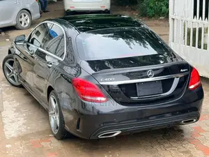 Mercedes-Benz C400 2016 Black
