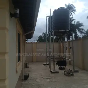 Furnished 4bdrm Block of Flats in Ilupa, Ijebu Ode for sale